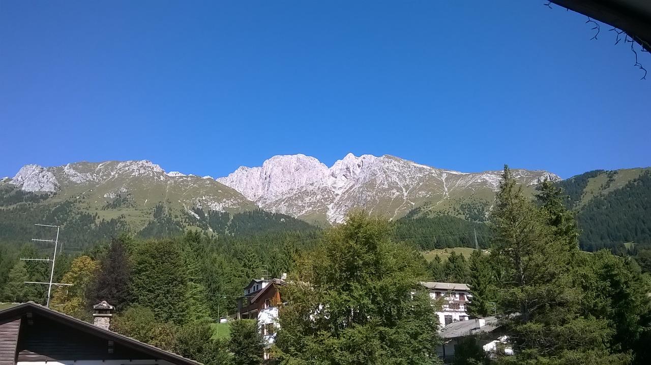 Hotel Des Alpes Castione della Presolana Eksteriør bilde